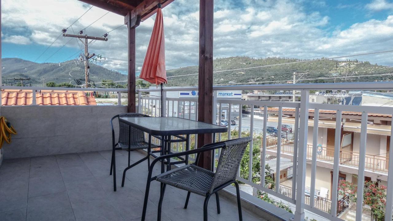 George Giov Apartment Sarti